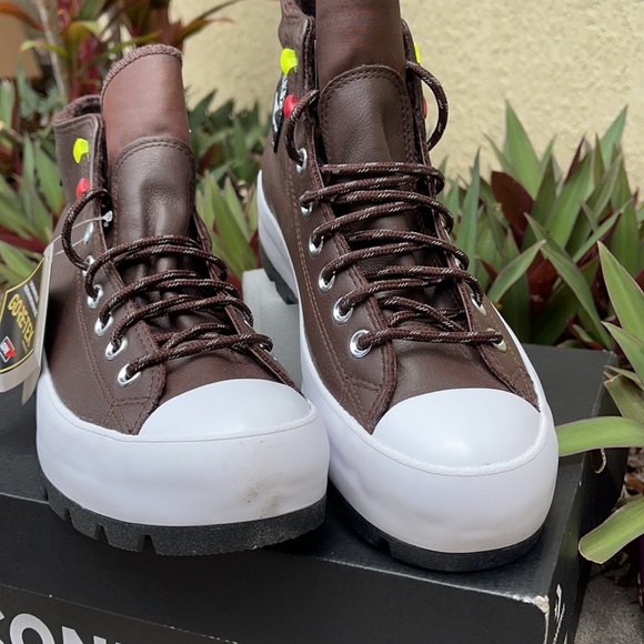 CONVERSE CTAS LUGGED WINTER HI BOOTS-PLATFORMS WMN - Picture 8 of 16